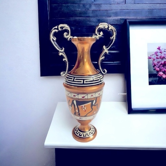 Vintage Hand Painted
Copper/Brass 6" Bud Vase
Made in Greece - Picture 3 of 12